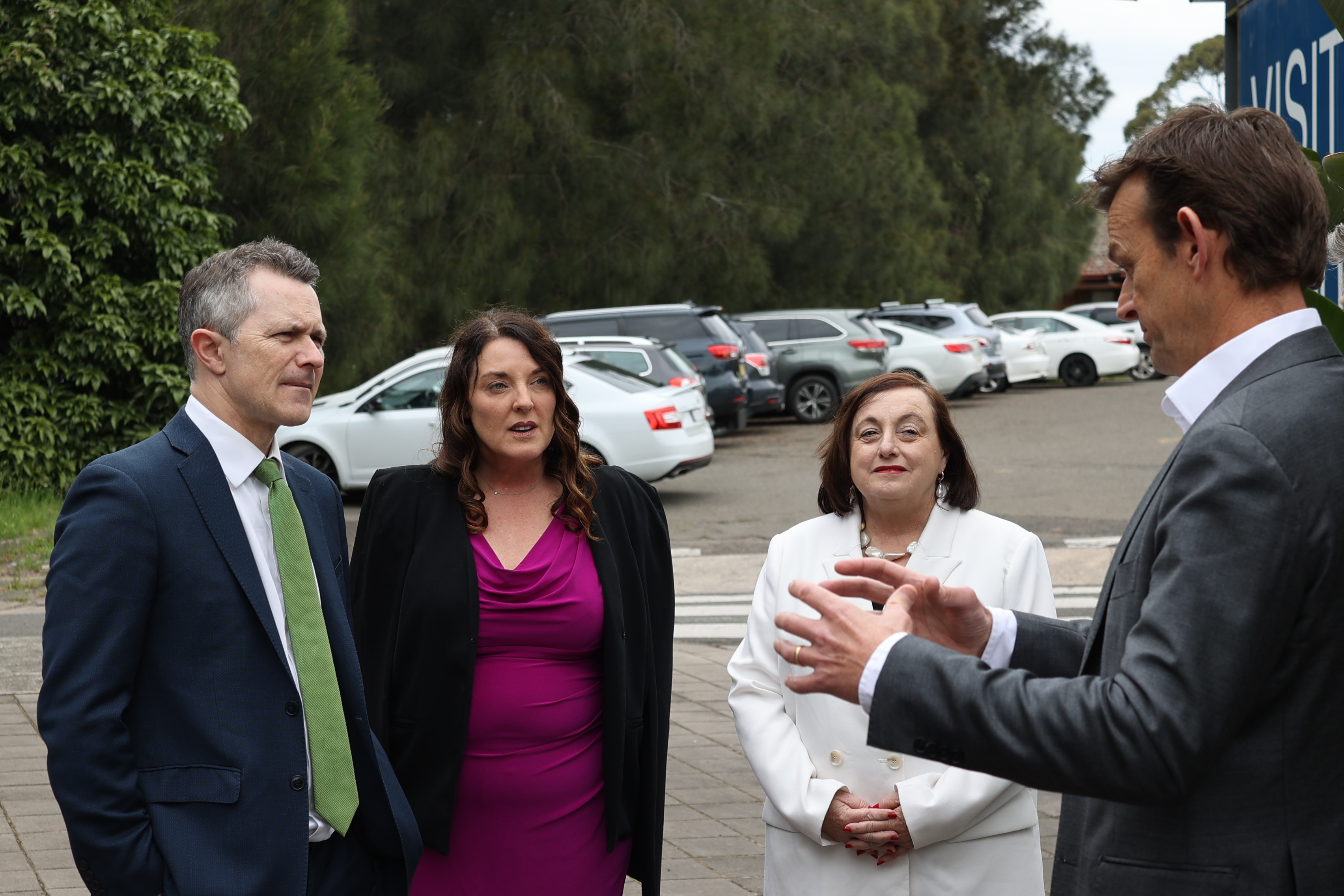 MORE NURSES, TEACHERS AND ENGINEERS 20,000 MORE UNIVERSITY PLACES DELIVERED    Main Image